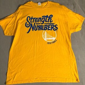 Golden State Warriors 2016 Finals Shirt XL